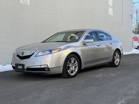 Used 2010 Acura TL w/Tech w/18 In. Wheels 4dr Sed image 2