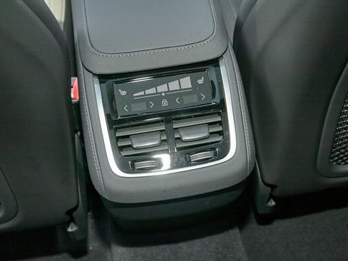 New 2025 Volvo XC90 B6 Plus w/ Protection Package image 20