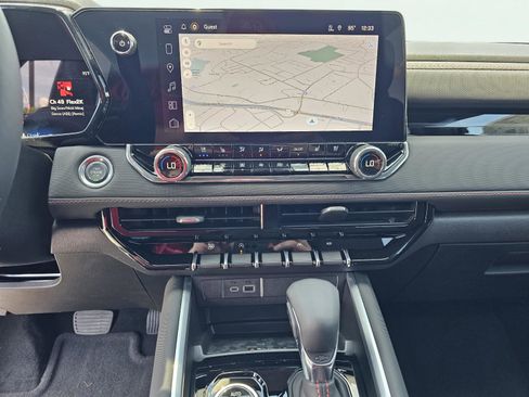 New 2025 Chevrolet Colorado Z71 w/ Z71 Convenience Package 2 image 25