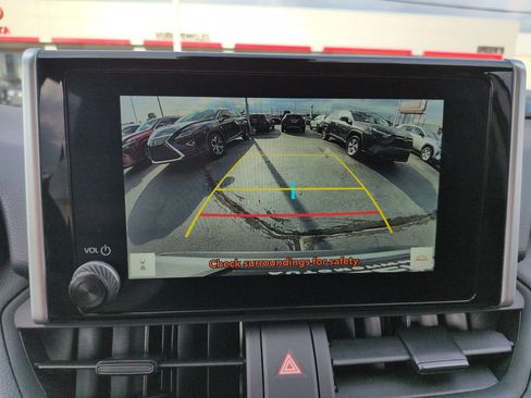 Certified 2025 Toyota RAV4 XLE AWD/4WD image 20