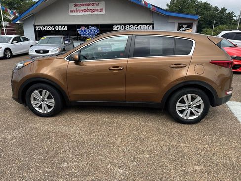 Used 2017 Kia Sportage LX FWD image 46