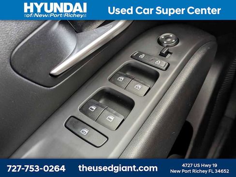 Used 2024 Hyundai Santa Cruz SEL FWD image 26