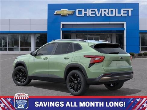 New 2026 Chevrolet Trax ACTIV w/ Sunroof Package FWD image 3
