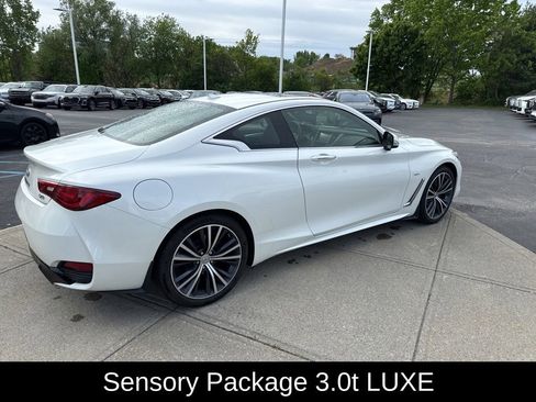 Used 2018 INFINITI Q60 3.0t Luxe w/ Sensory Package 3.0T Luxe AWD/4WD image 5