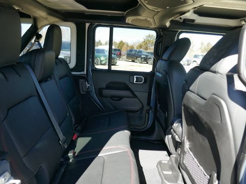 New 2026 Jeep Wrangler Unlimited Rubicon image 12