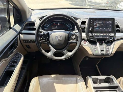Used 2018 Honda Odyssey EX-L image 8
