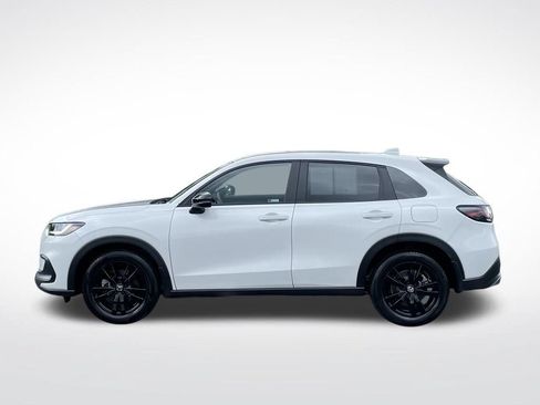 Certified 2026 Honda HR-V Sport image 2