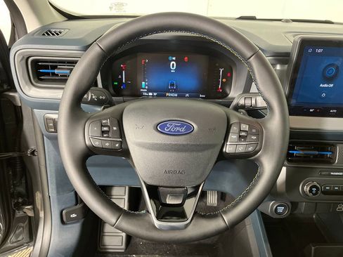 New 2026 Ford Maverick Lobo image 17