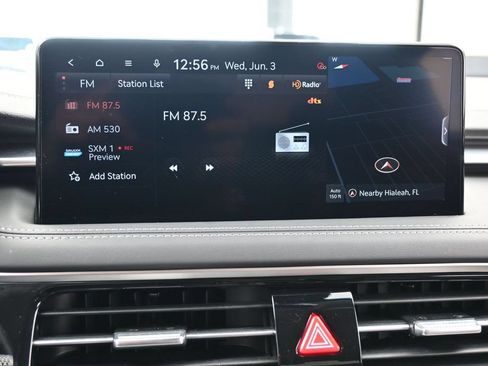 Used 2025 Genesis G70 2.5T RWD image 24