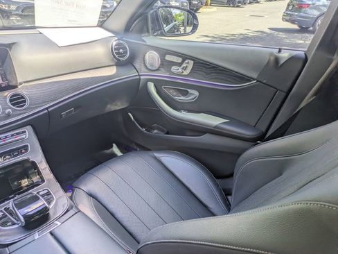 Used 2020 Mercedes-Benz E 350 Sedan image 16