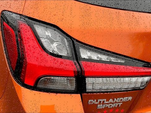 Used 2024 Mitsubishi Outlander Sport ES image 27