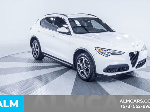 Used 2022 Alfa Romeo Stelvio Sprint image 14
