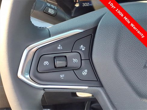 New 2026 Chevrolet Trax LT w/ Driver Confidence Package image 22