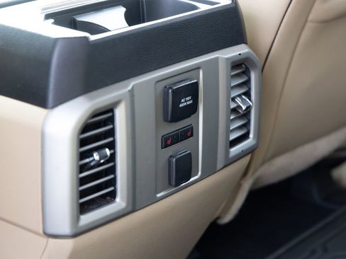 Used 2016 Ford F150 Lariat w/ Equipment Group 502A Luxury image 16