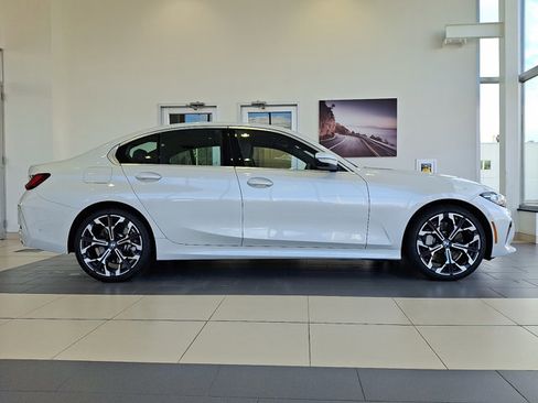 Certified 2025 BMW 330i xDrive Sedan w/ Premium Package image 7