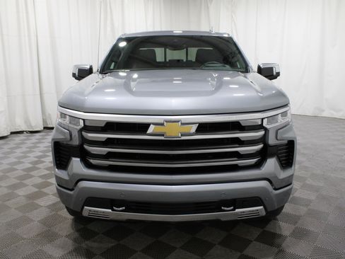 Used 2025 Chevrolet Silverado 1500 High Country image 39