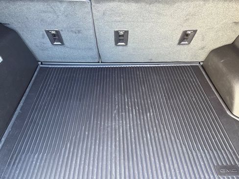Used 2026 GMC Terrain AT4 w/ LPO, Floor Liner Package AWD/4WD image 16