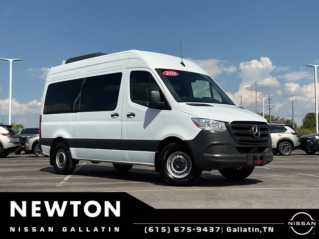 Used 2024 Mercedes-Benz Sprinter 2500 image 27