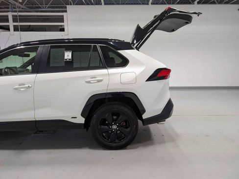 Used 2021 Toyota RAV4 XSE image 11