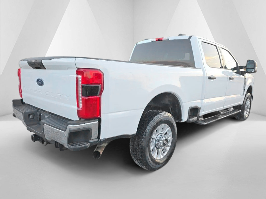 Used 2023 Ford F250 XLT w/ 360-Degree Camera Package AWD/4WD image 5