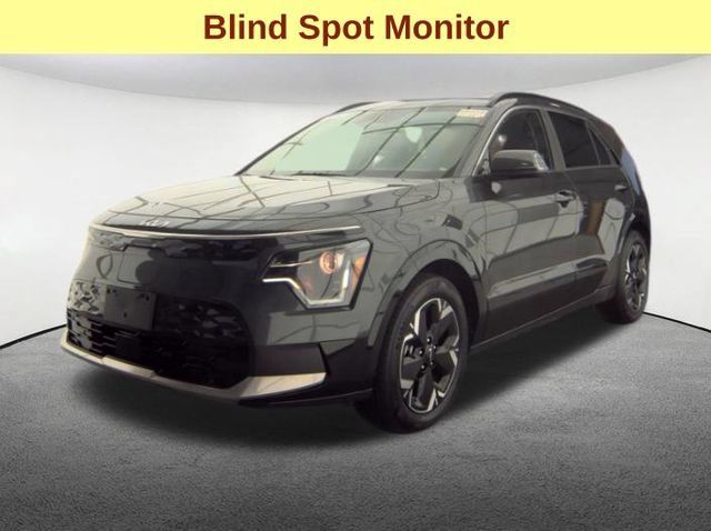 Used 2024 Kia Niro Wind w/ Wind Preserve Package FWD image 5