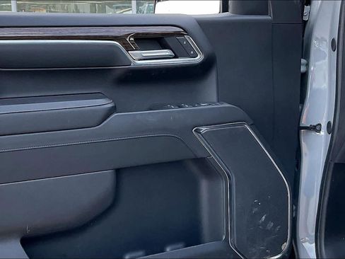 Certified 2024 GMC Sierra 1500 Elevation AWD/4WD image 19