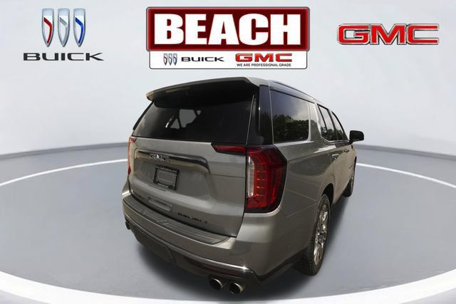 Used 2024 GMC Yukon Denali Ultimate AWD/4WD image 3