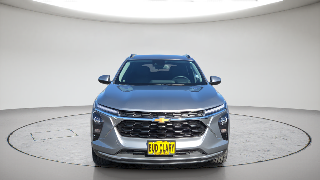 Used 2025 Chevrolet Trax LT w/ LT Convenience Package FWD image 20