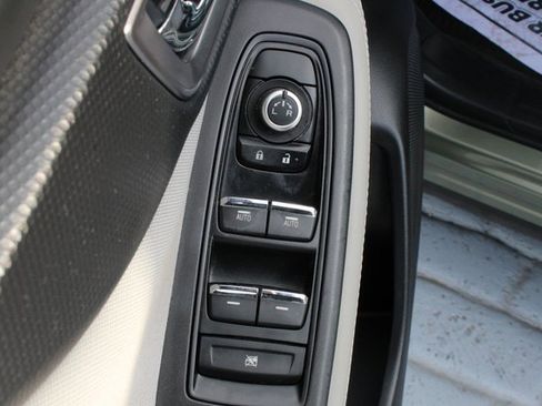 Used 2019 Subaru Forester Premium image 16