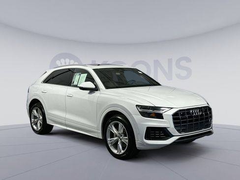 Used 2019 Audi Q8 Premium Plus image 10