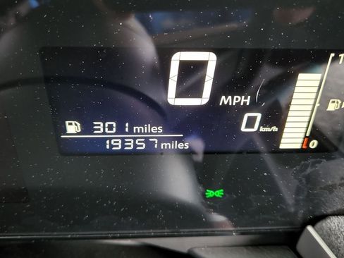 Used 2025 Nissan Kicks SV image 26