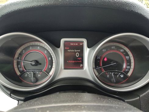 Used 2020 Dodge Journey SE w/ SE Popular Equipment Group FWD image 23