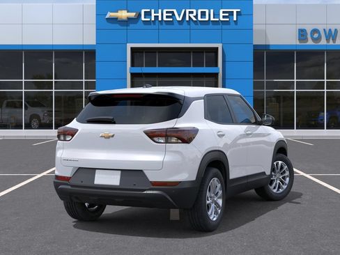 New 2026 Chevrolet TrailBlazer LS w/ LS Convenience Package FWD image 4