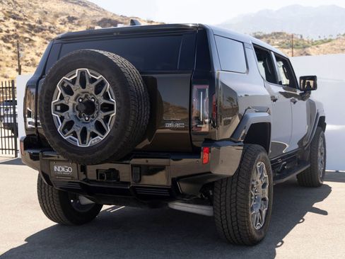 Used 2025 GMC Hummer EV 3X AWD/4WD image 10