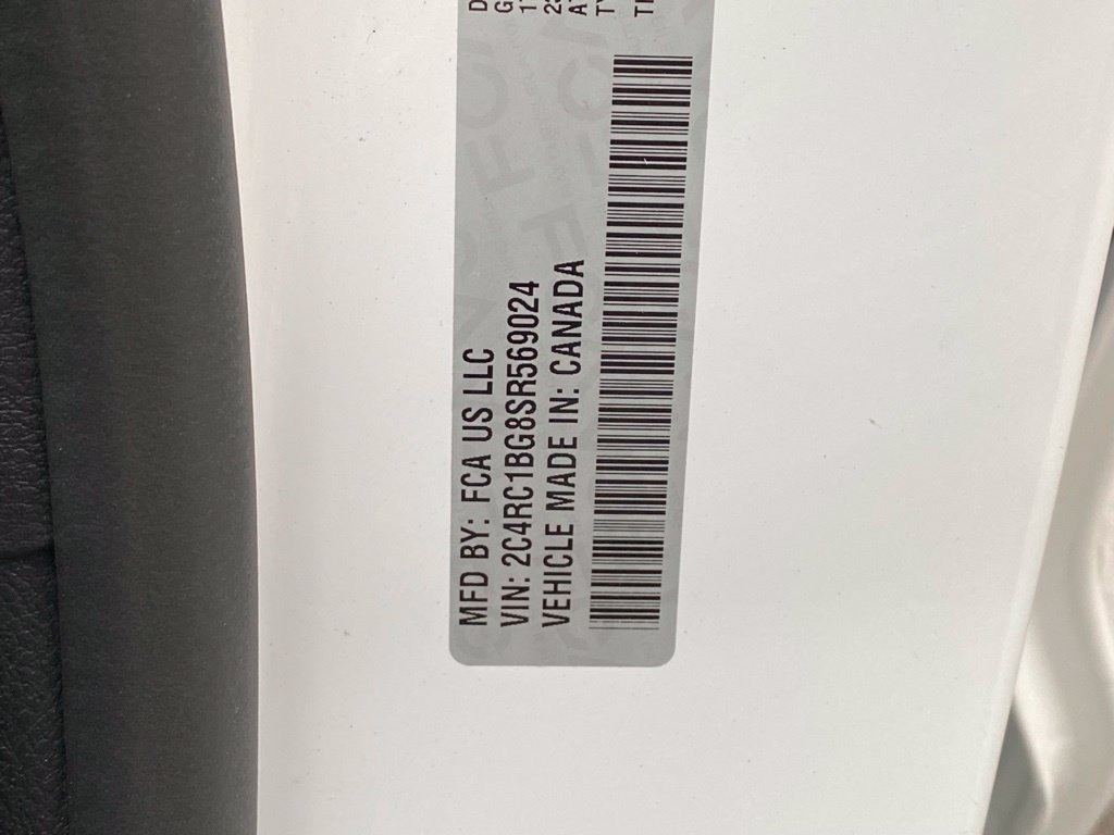 Used 2025 Chrysler Pacifica Select FWD image 30