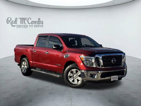 Used 2017 Nissan Titan SV image 1