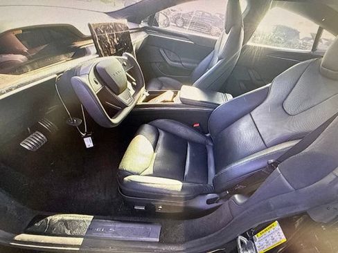 Used 2021 Tesla Model S Plaid AWD/4WD image 7