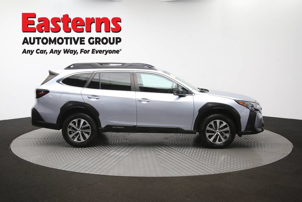 Used 2023 Subaru Outback Premium AWD/4WD image 47