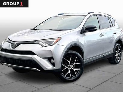 Used 2018 Toyota RAV4 SE