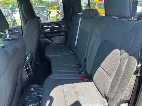 New 2026 RAM 1500 Big Horn AWD/4WD image 36