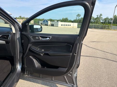 Used 2021 Ford Edge Titanium w/ Cargo Accessory Package FWD image 19
