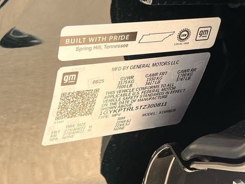 New 2026 Cadillac Lyriq Signature Luxury w/ LPO, Floor Liner Package image 27