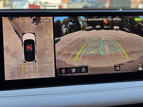 New 2026 INFINITI QX60 Luxe w/ Family Package image 24