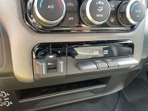 Used 2022 RAM 2500 Tradesman AWD/4WD image 50