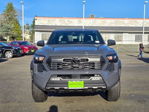 New 2026 Toyota Tacoma TRD Off-Road image 2