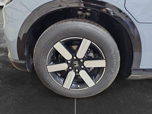 Used 2024 Honda Prologue Touring image 31