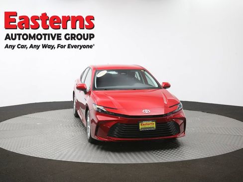 Used 2025 Toyota Camry SE FWD image 49