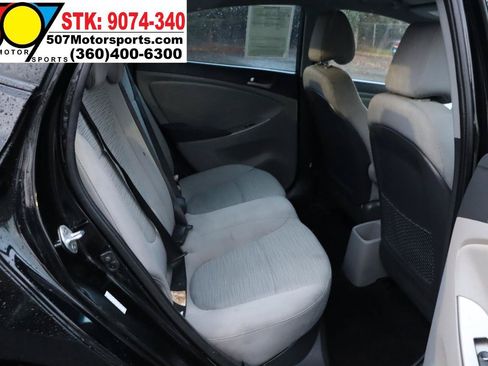 Used 2016 Hyundai Accent SE FWD image 16