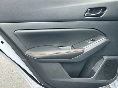 New 2026 Nissan Altima 2.5 SR AWD/4WD image 32