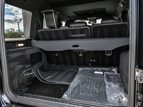Used 2023 Mercedes-Benz G 550 image 14